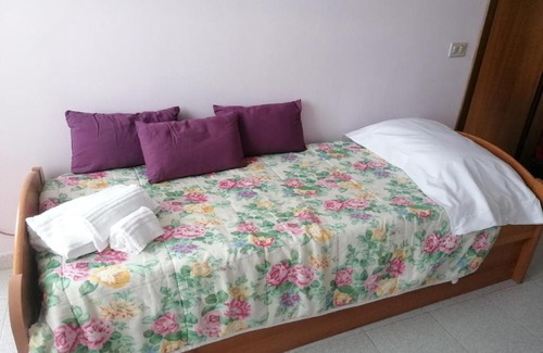 Quartiere XXXIII Lido di Ostia Ponente Apartment | Da Michelina