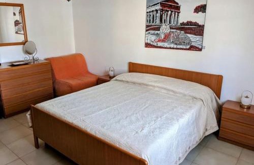 Capaccio Scalo Apartment | Da Nonna Gina - in centro con parcheggio gratuito