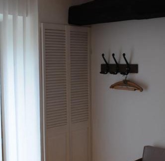 La Croix-Hellean Apartment | Dacoté Studio