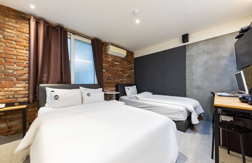 Daedeok-gu Hotel | Daecheon Sintanjn 23st