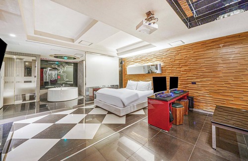 Seongnae-dong Hotel | Daegu Dongseongro Hotel MT Life