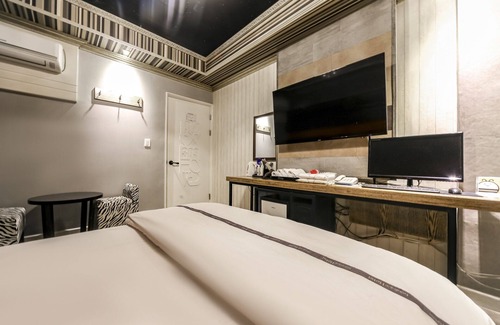 Naedang-dong Hotel | Daegu Duryu Fox