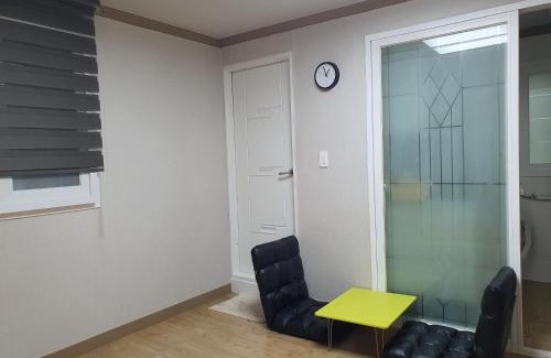 Sindang-dong Apartment | Daegu Little House