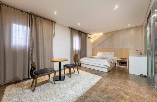 Gongsan-dong Hotel | Daegu Palgongsan Zzara Hotel