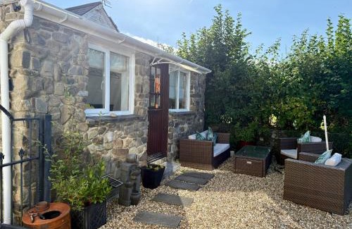 Llandovery Apartment | Daffodil House , West Wales