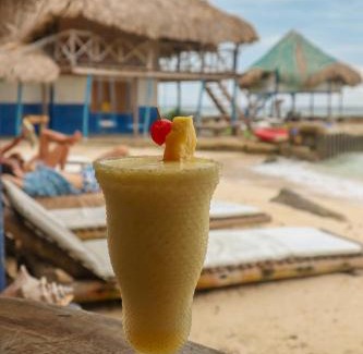 Isla Mucura House | Dahlandia