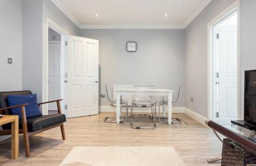 Westbourne Apartment | Daintree - Bournemouth- Short Walk to Alum Chine Beach