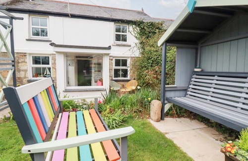 Rose Cottage | Daisy Cottage