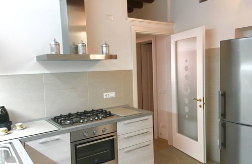 Dorsoduro Apartment | DAISY HOUSE ACADEMY