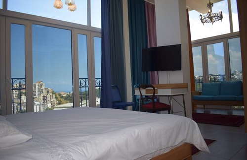 Zouk Mosbeh House | Damask Rose Lebanese Guest House