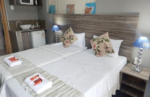 Garsfontein House | DAMOFUS Guest House
