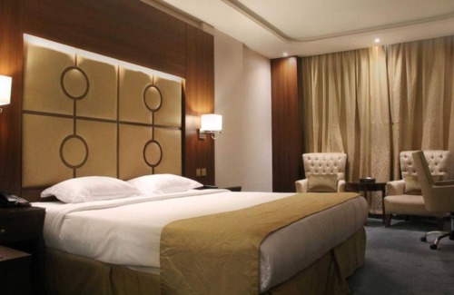 Al-Hamra'a Hotel | Dancenter Harbour Gateway Jeddah Beach