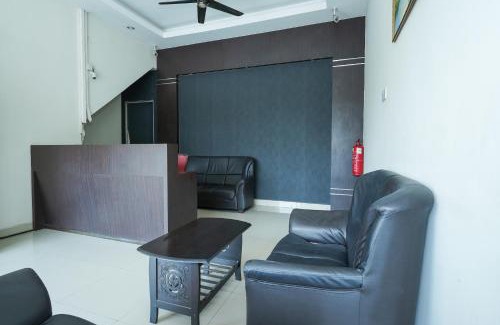 Kampung Koh Hotel | Dancenter Near Petronas Kampung Koh, Jj Hotel
