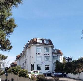 Bournemouth City Centre Apartment | Dancenter Seaside Retreat Poole