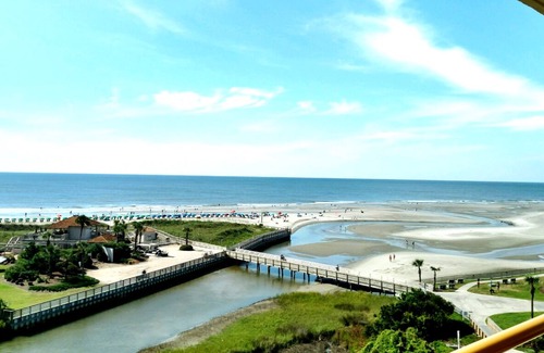 Briarcliffe Acres Condo | Dancing in the Moonlight - Remodeled Ocean Front Condo