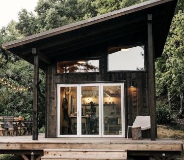 East Glacier Park Village House | Dancing Lady Mountain Haven