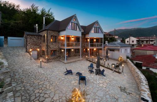 Karpenisi Ski Chalet | Dandy Villas Karpenisi Complex - Lux Chalets - Inflatable Pool-Hot Tub