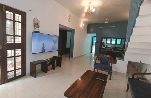 Bengaluru Villa | Danny's Villa-2 bedrooms with parking