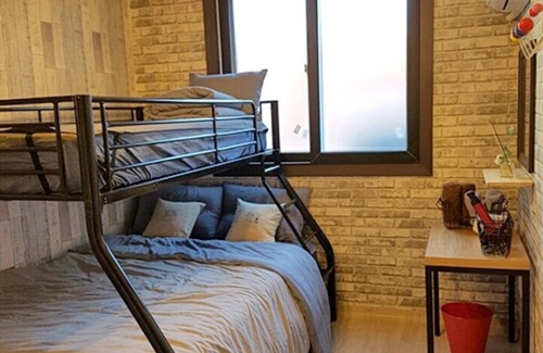 Danyang House | Danyang Factory G Ssang Guest House