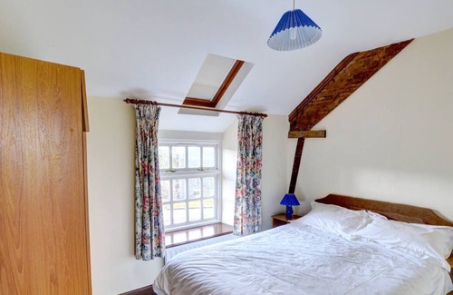 Brecon House | Danycrug (First Floor)