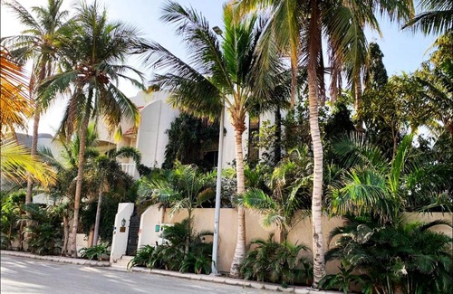 Ash Shati Villa | Dar Altunisi ,A Luxuries Villa with Garden & pool