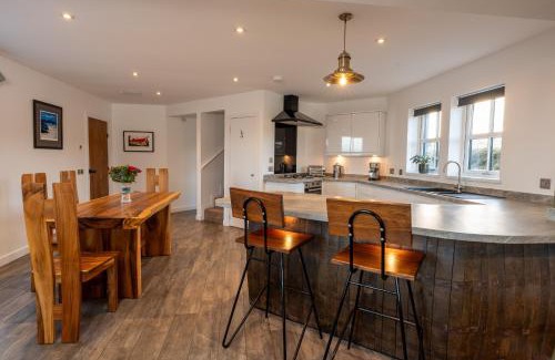 Broadford House | Dark Skye Cottage
