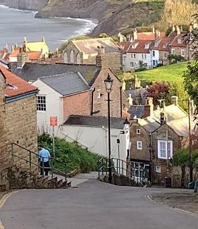 Robin Hood's Bay House | Darnholm Cottage
