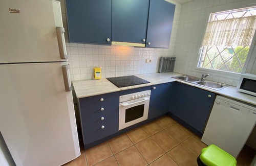 Mas Pinell Ski Chalet | Daró 3D 37 - A/C, pool and 150m from the beach