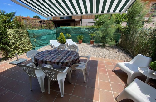 Mas Pinell Ski Chalet | Daró 3D 37 - A/C, pool and 150m from the beach