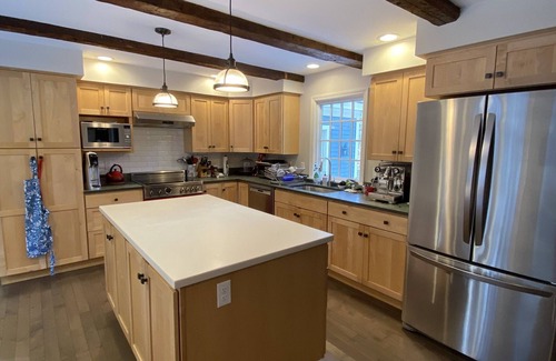 Hanover House | Dartmouth Graduation! In town, room to relax!