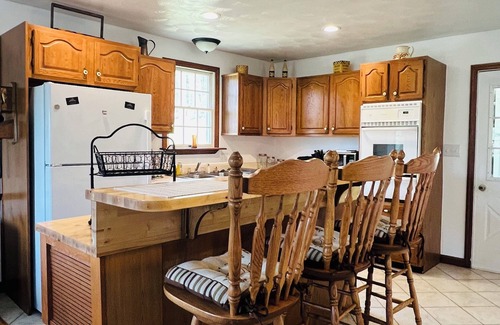 Altoona House | Das Berg Haus The Mountain House W/Game Room!