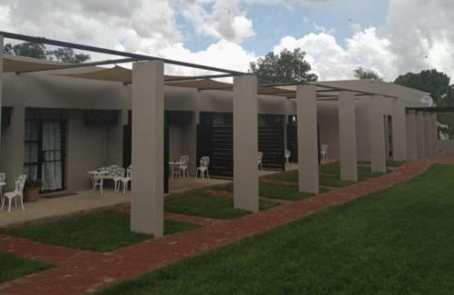 Moqhaka House | DashINN