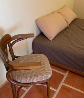 Jinhu House | Daughter and son