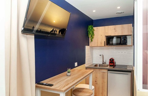 Amerique Apartment | David D Angers 53 - One Bedroom Apartment, Sleeps 4