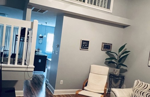 Charlotte House | "David's Place ". A spacious and relaxing 3bedrooms, 3beds, 2baths Townhome
