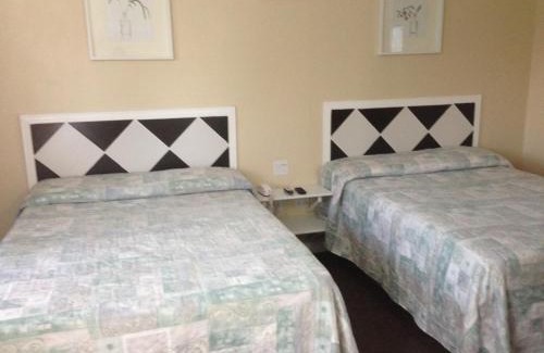 Paris Hotel | Davidson Motel