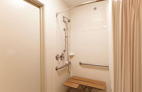 Kendall Park Hotel | Days Inn by Wyndham Monmouth Junction/S Brunswick/Princeton