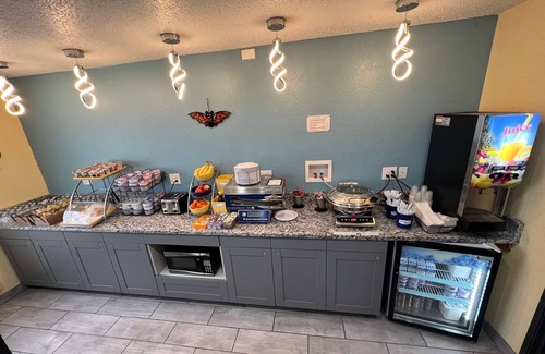 Batavia Hotel | Days Inn by Wyndham Batavia Ohio