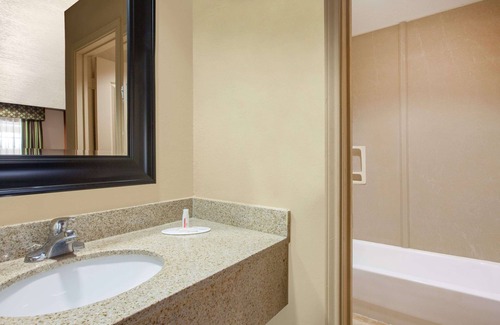 Centerville Hotel | Days Inn by Wyndham Centerville