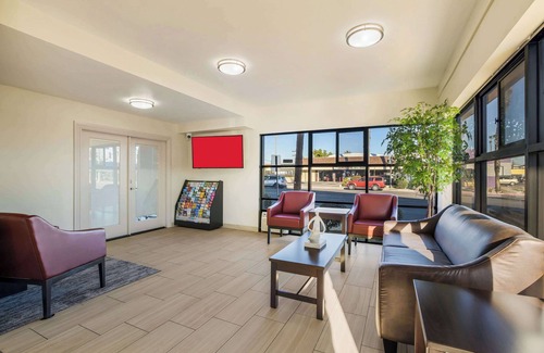 Lincoln Acres Hotel | Days Inn by Wyndham Chula Vista/San Diego