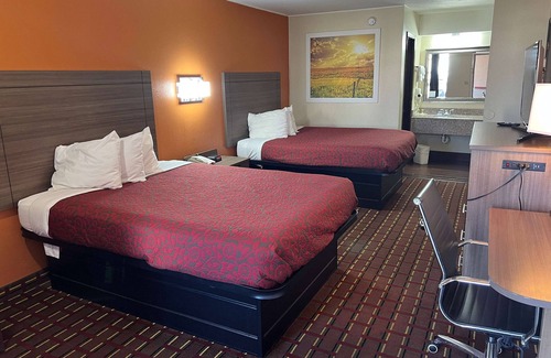 El Reno Hotel | Days Inn by Wyndham El Reno
