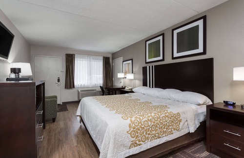 Harrisburg - Hershey Hotel | Days Inn by Wyndham Harrisburg North