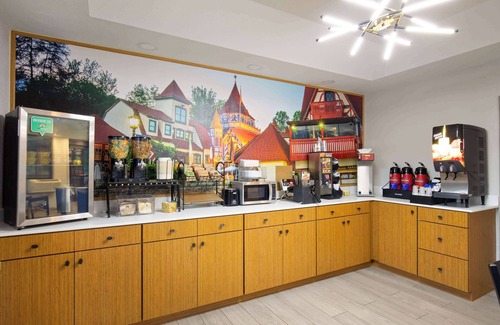 Helen Hotel | Days Inn by Wyndham Helen