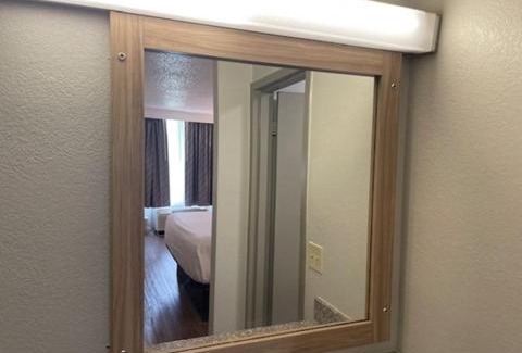 Hillsboro Hotel | Days Inn by Wyndham Hillsboro TX