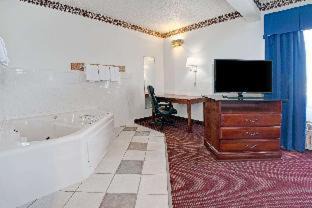 Laramie Hotel | Days Inn by Wyndham Laramie