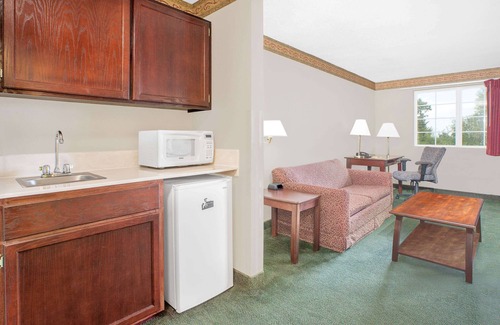 Mountain Home Hotel | Days Inn by Wyndham Mountain Home
