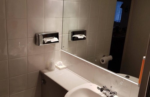 Hungerford Hotel | Days Inn by Wyndham Membury M4