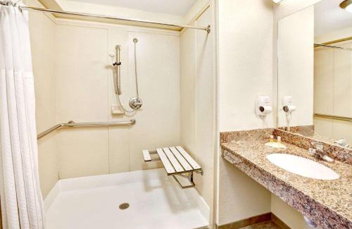 South Oklahoma City Hotel | Days Inn by Wyndham Oklahoma City/Moore