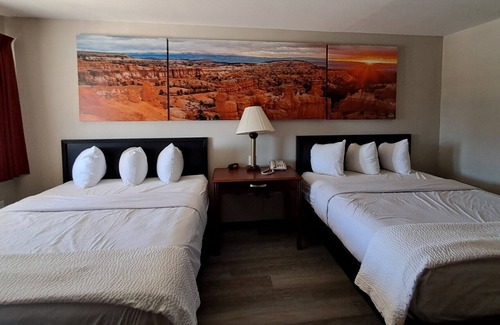 Safford Hotel | Days Inn by Wyndham Safford, AZ