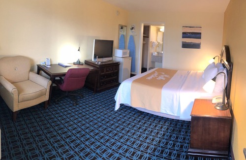 Southside Hotel | Days Inn by Wyndham Santa Fe New Mexico